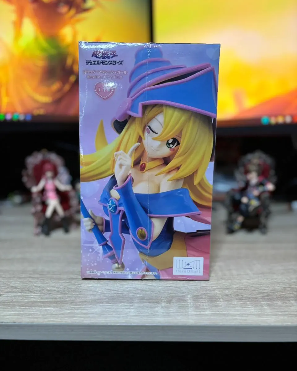 Figura de Chica Maga Oscura de Yu-Gi-Oh!
